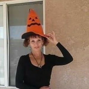 Meet your Posher, Rosanna